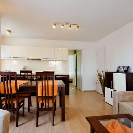 Zinnowitz, Sonnendomizil * צינוביץ